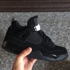 Air Jordan 4 black cat size 9